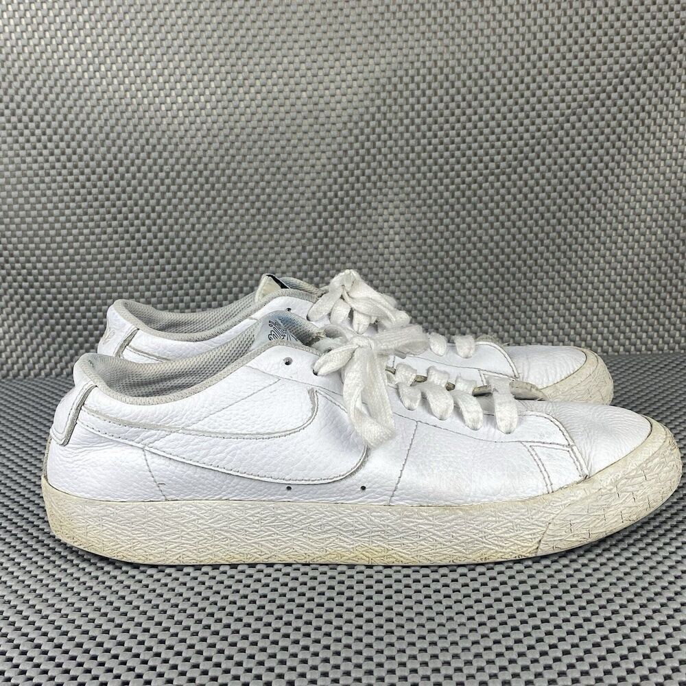 Nike SB Blazer Low x NBA Mens Shoes Size 8 White Leather Low Top Logo Lace Up